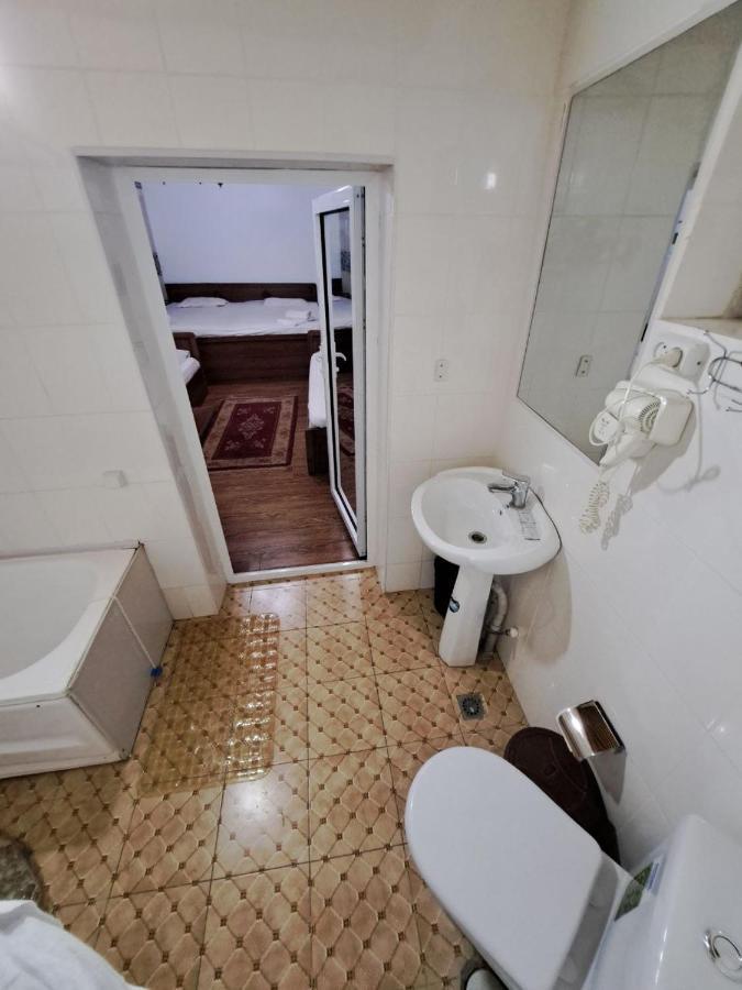 Ohun Caravan Sarai XIX Buchara Exterior foto